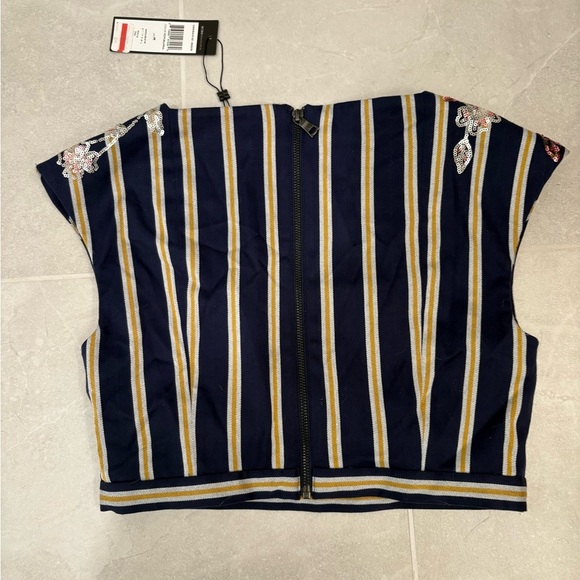 BCBGMaxAzria Crop Top Cap-Sleeve in Striped Floral Sequined Blue Yellow Size M - Picture 5 of 10